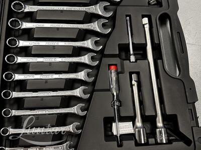 Universaalne tööriist Würth universal tool set 93tk