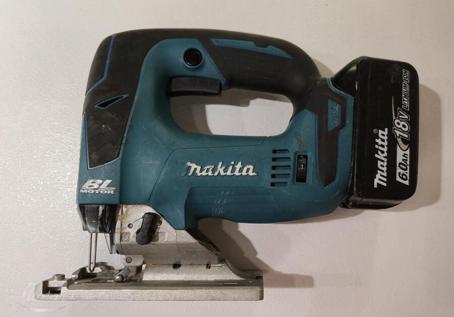 Akutikksaag Makita DJV182Z