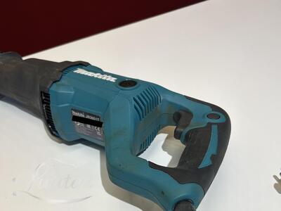 Piiksaag Makita JR3051T