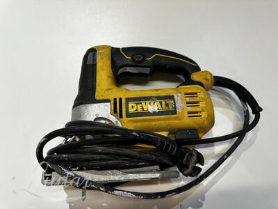 Tikksaag Dewalt DW349-LIRU