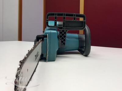 Elektrisaag Makita UC4041A