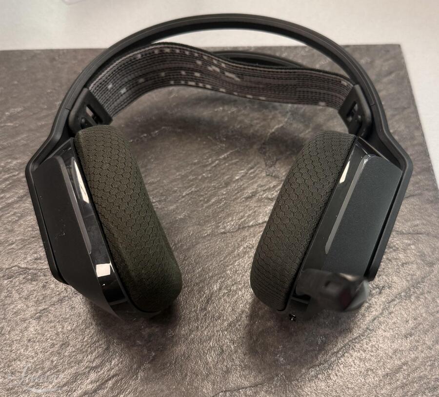 Kõrvaklapid Logitech G733