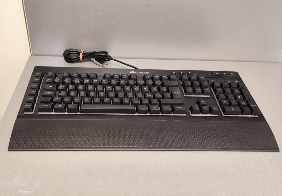 Klaviatuur Corsair K55 RGB