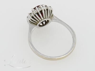 Kuldsõrmus 750* Briljandid ja Rubiin