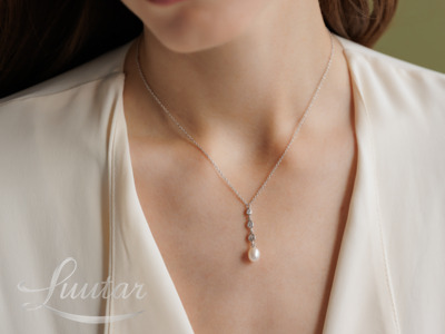 Kaelakee kuloniga SK25481N