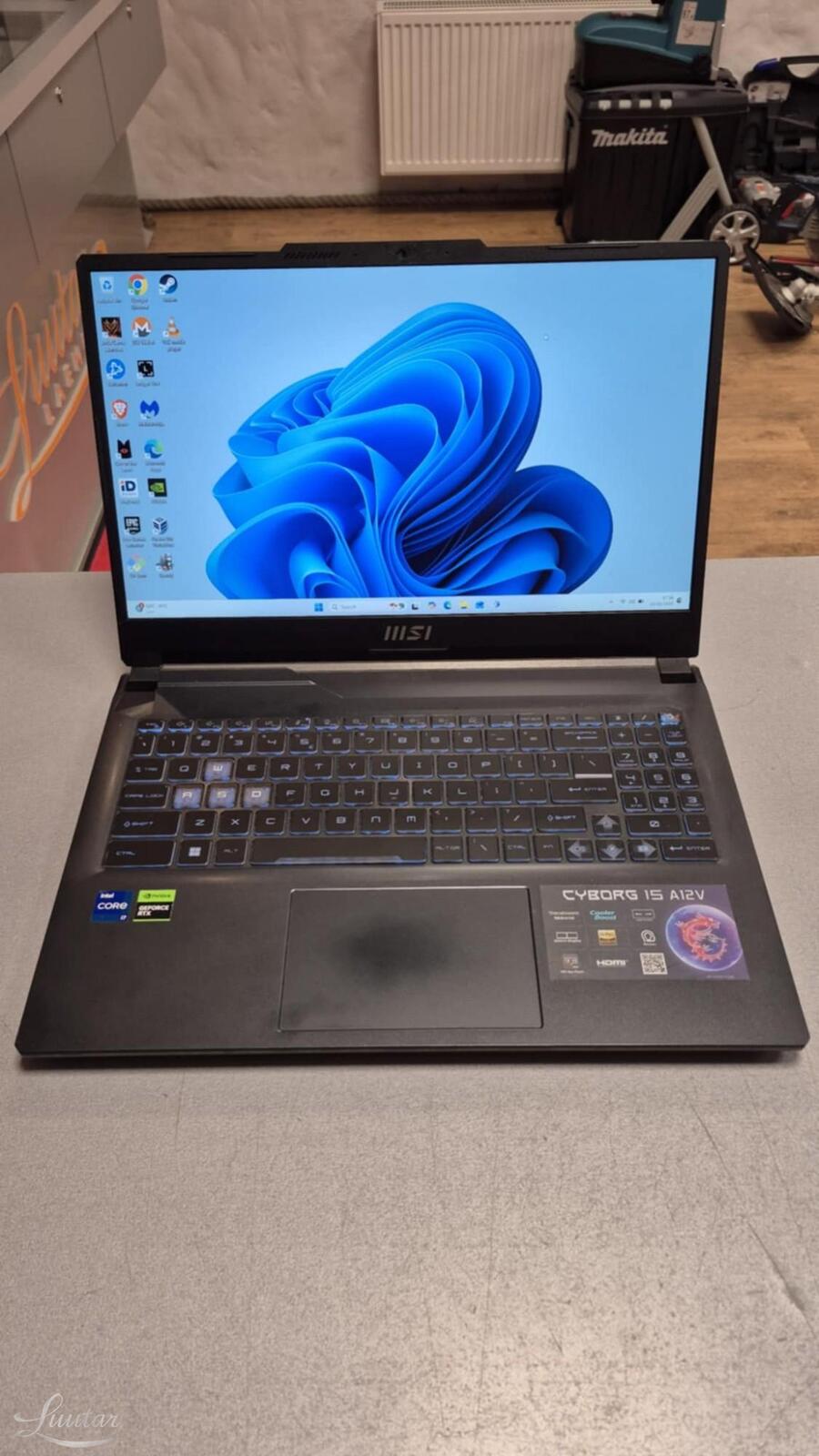 Sülearvuti MSI Cyborg 15 A13VE