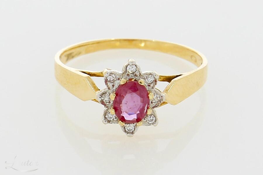 Kuldsõrmus 585*  Briljandid