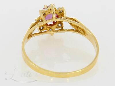 Kuldsõrmus 585*  Briljandid