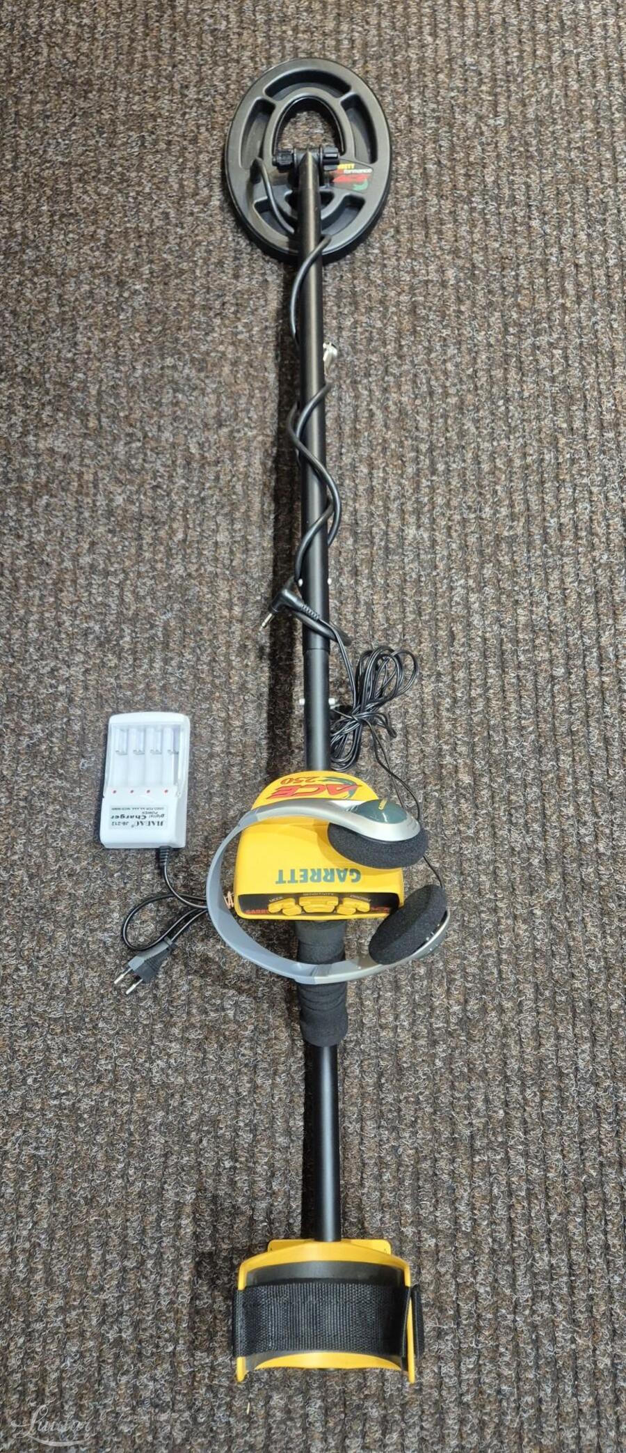 Metallidetektor Garrett ACE 250