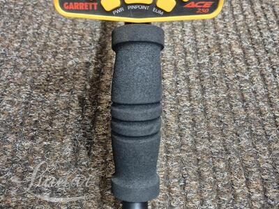 Metallidetektor Garrett ACE 250