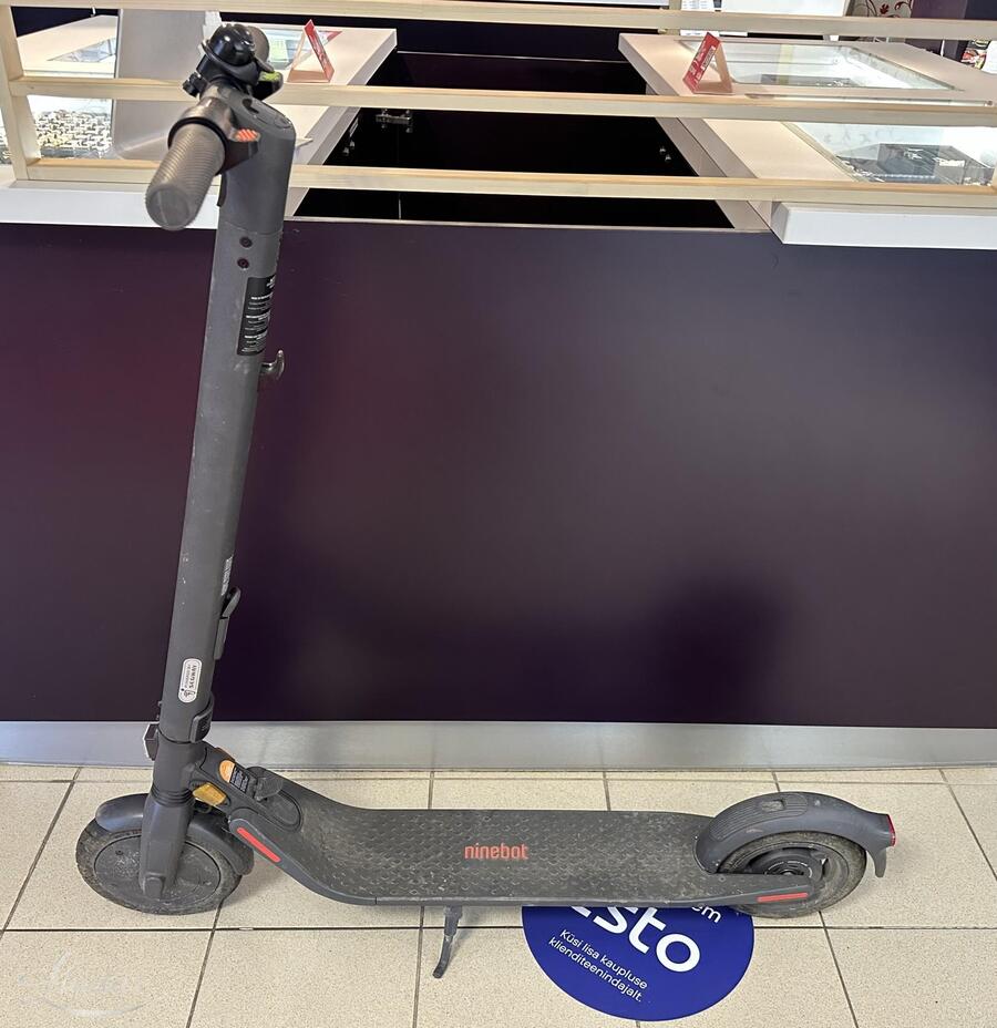 Tõukeratas Ninebot KickScooter E25E