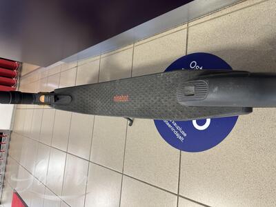 Tõukeratas Ninebot KickScooter E25E