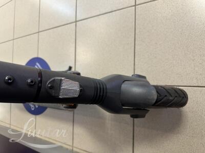 Tõukeratas Ninebot KickScooter E25E