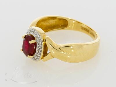 Kuldsõrmus 585* Briljandid