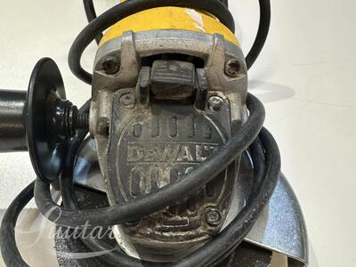 Elektriline ketassaag Dewalt DWE560 / Nurklihvija Dewalt DWE4057