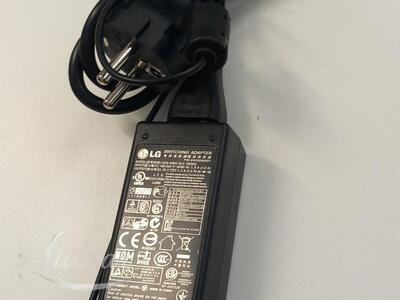 Monitor LG 23MP67VQ-P