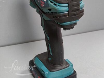 Akutrell Stalwart JD631020A