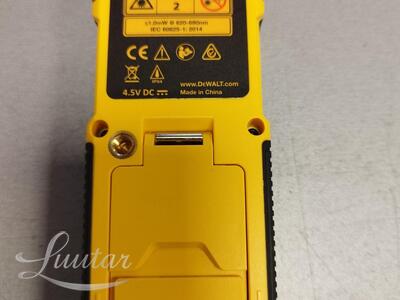 Kaugusmõõtja DeWalt DW03050