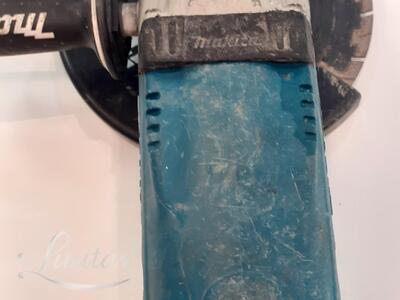 Nurklihvija Makita GA9020S