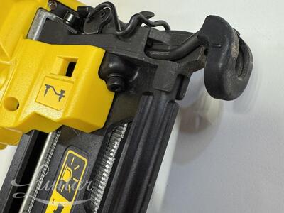 Akunaelpüstol STANLEY FATMAX FMC792 UUS!