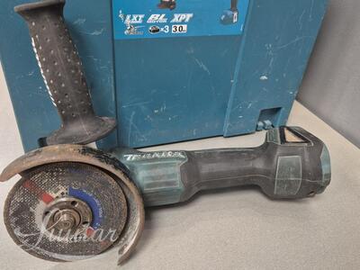 Tööriistakomplekt Makita DLX2334J