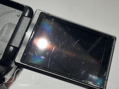 Kaamera Nikon D5100 + Objektiiv Nikon AF-S DX Nikkor 18-55mm