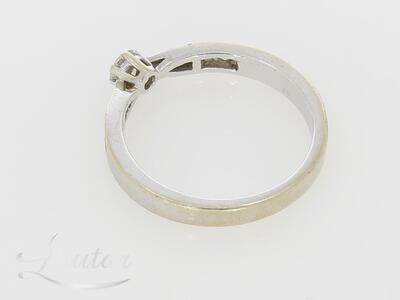 Kuldsõrmus 585*Briljandid