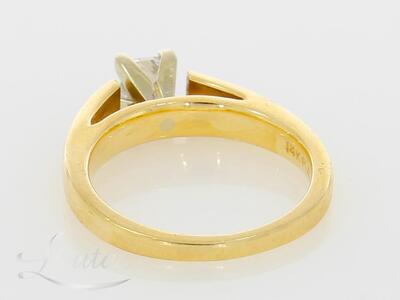 Kuldsõrmus 585* Briljant