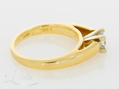 Kuldsõrmus 585* Briljant