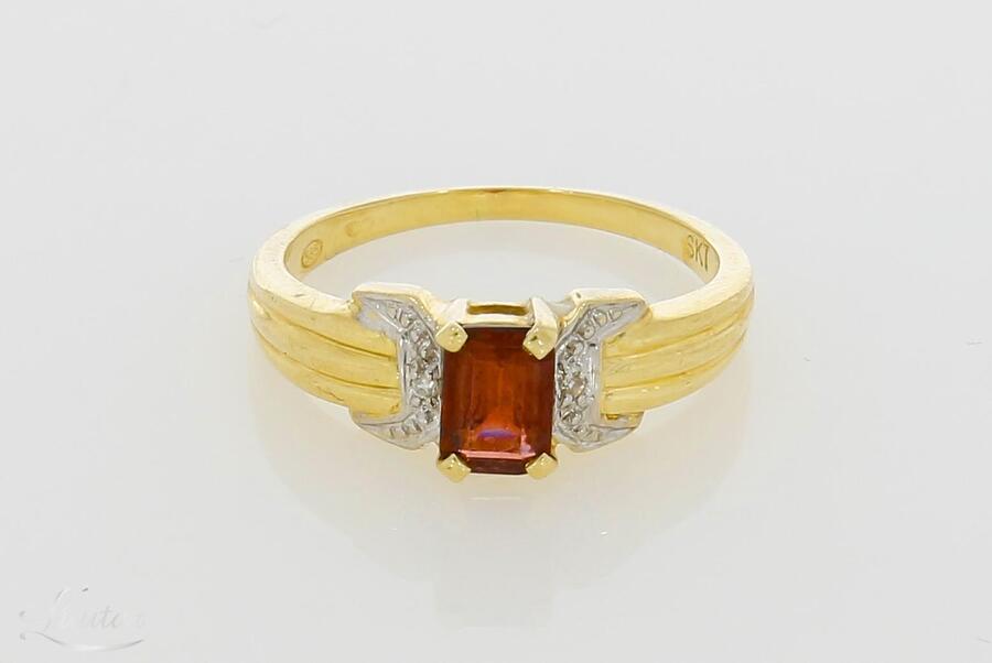 Kuldsõrmus 585* Briljandid