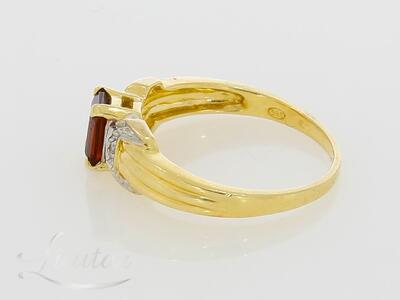 Kuldsõrmus 585* Briljandid