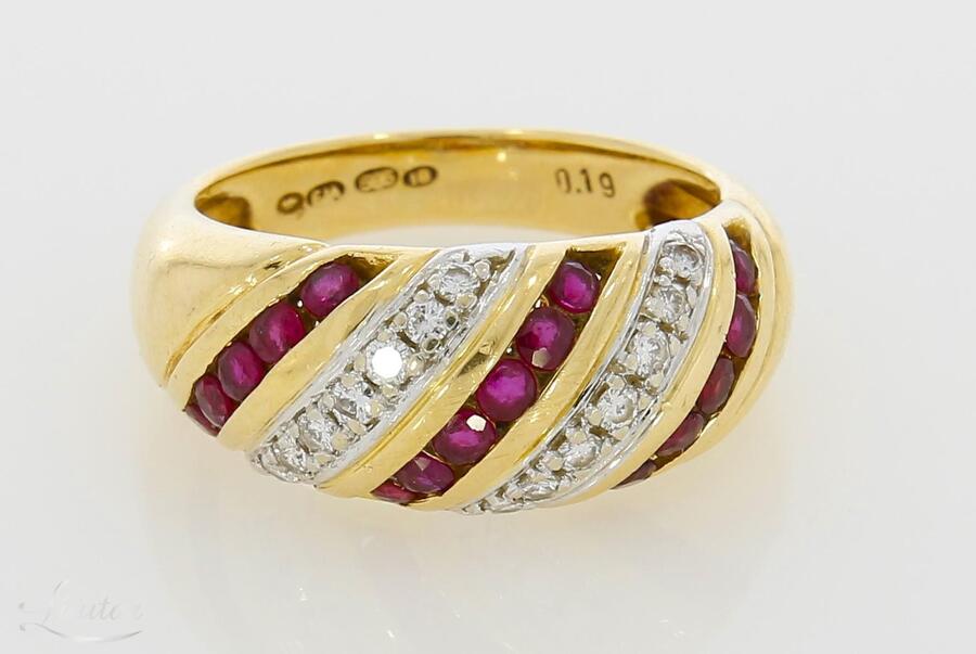 Kuldsõrmus 585* Briljandid