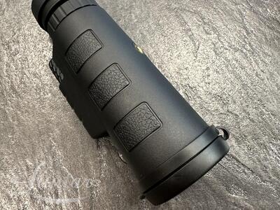 Monokkel Liginn 10*40