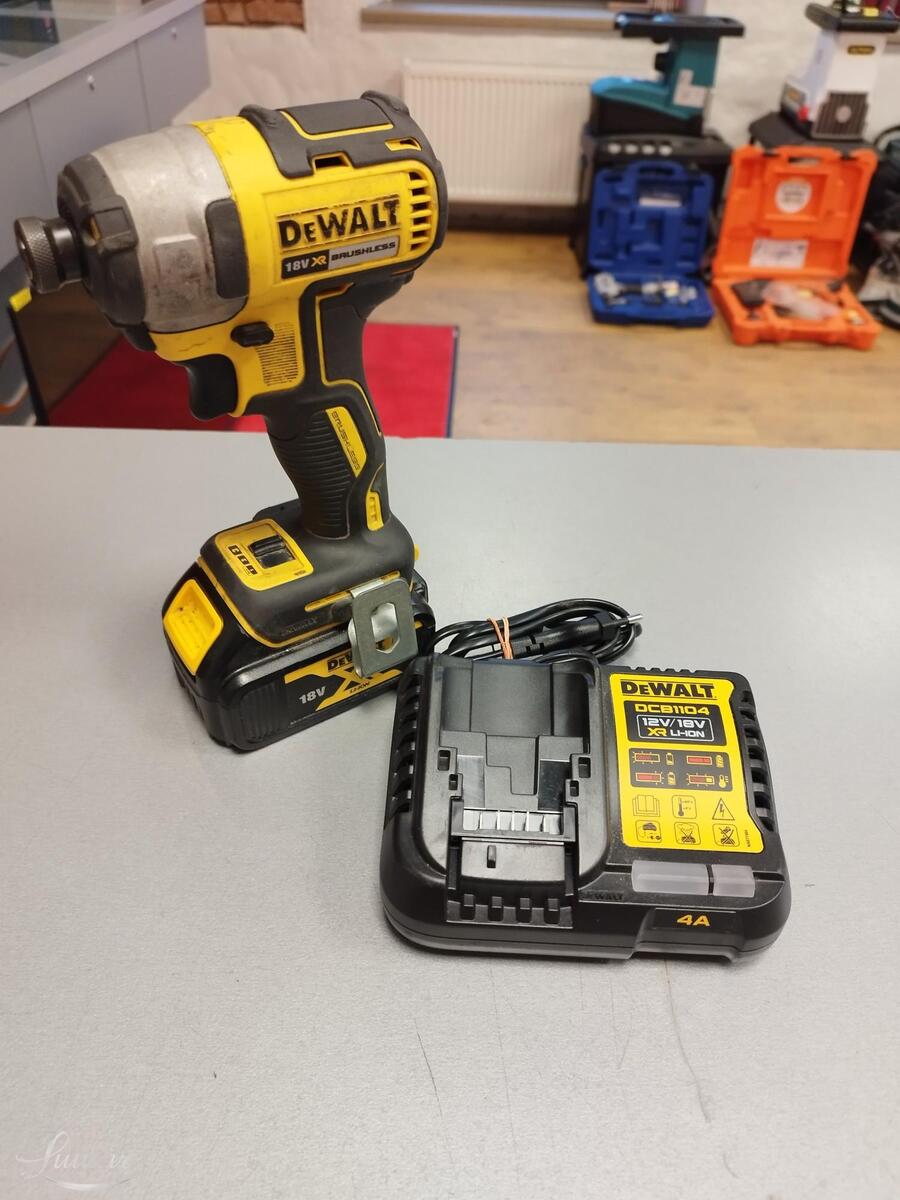 Akulöökkruvikeeraja DeWalt DCF887