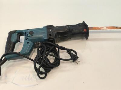Tiigersaag Makita JR3051TK