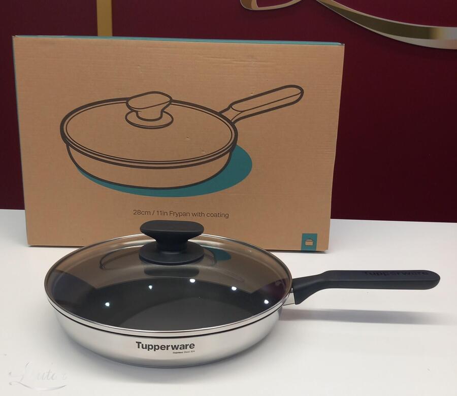 Tupperware pann kaanega 28cm