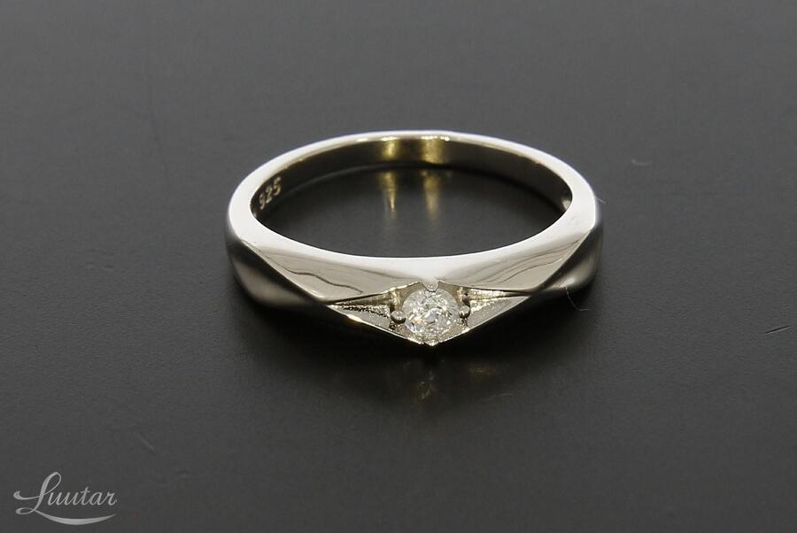 Hõbesõrmus 925**Uus!