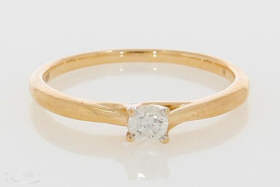 Kuldsõrmus 585* Briljant