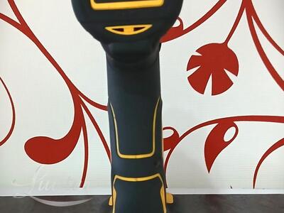 Akulöökkruvikeeraja DeWalt DCF787