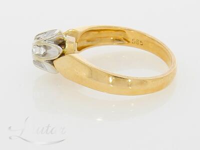 Kuldsõrmus 585*  Briljant