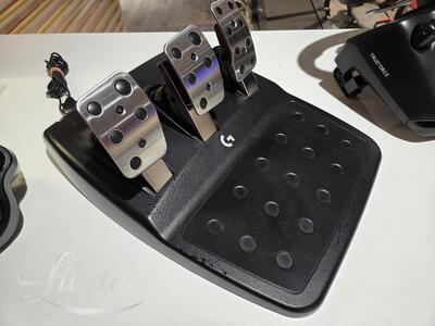 Rool Logitech G923 Racing Wheel + pedaalid+ käigukang