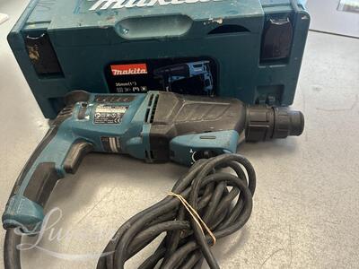 Puurvasar Makita HR2630