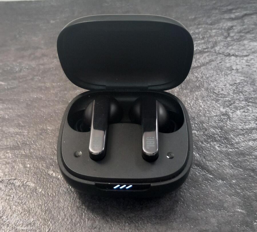 Juhtmevabad kõrvaklapid JBL Live Pro2TWS