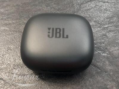 Juhtmevabad kõrvaklapid JBL Live Pro2TWS