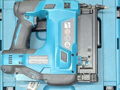 Akuliistunaelapüss Makita DBN500