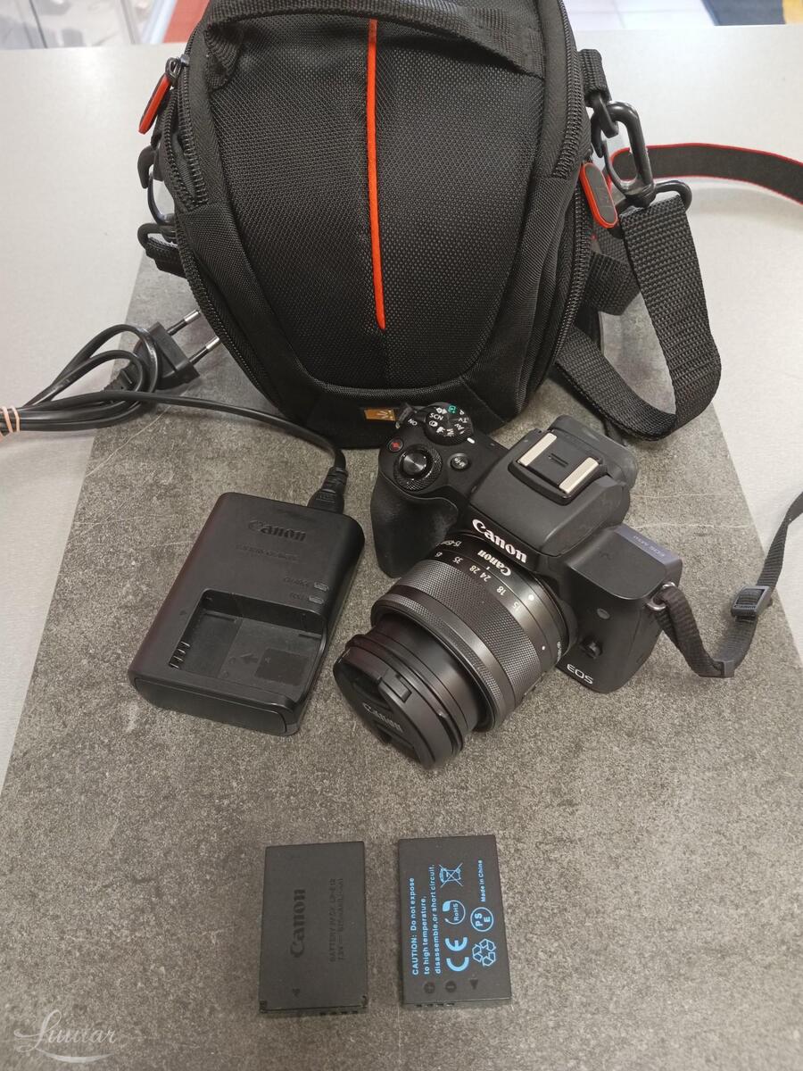 Fotoapparat Canon EOS  M50 + EF-M 15-45mm