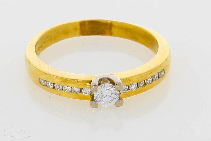 Kuldsõrmus 750* Briljandid