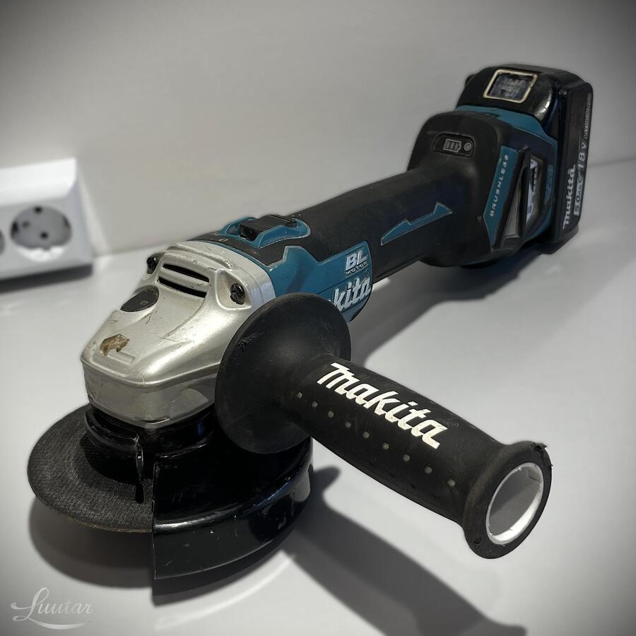 Nurklihvija Makita DGA511