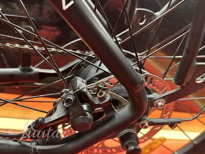 Elektriline jalgratas MOMO Design 28