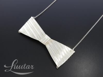 Hõbekaelakett kuloniga 999* UUS! Käsitöö! Vivian Schotowsky